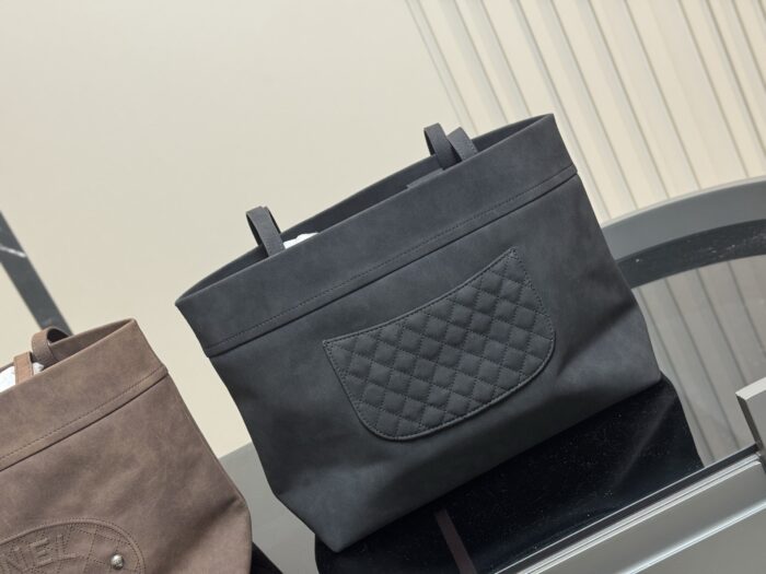Chanel Washed Denim Beach Bag - Image 7