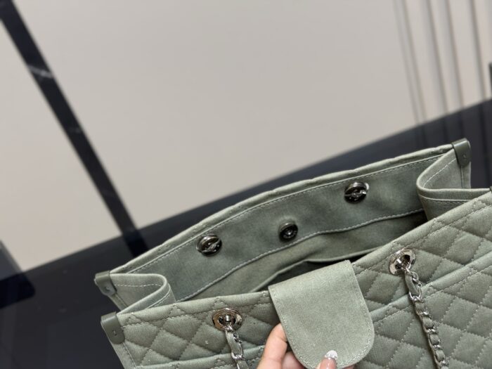 Chanel Denim Beach Bag - Washed Vintage Finish - Image 5