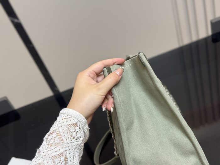 Chanel Denim Beach Bag - Washed Vintage Finish - Image 7