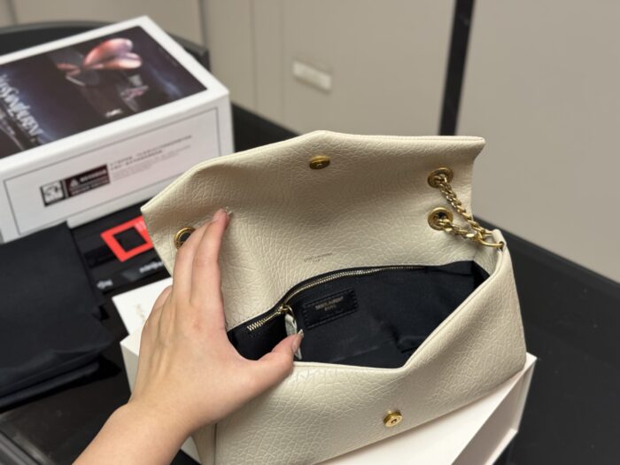 Yves Saint Laurent Calypso Lambskin-Patterned Chain-Handle Underarm Bag - Image 4