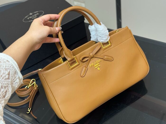 Prada Hobo Tote Bag Daily Commute Luxurious Appeal - Image 2