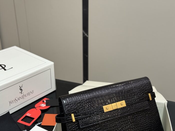 Yves Saint Laurent Manhattan Shoulder Bag Cool, Edgy Luxury Ultimate Aesthetic Appeal - Image 3