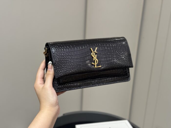 Yves Saint Laurent Sunset Bag With Crocodile-Embossed Leather And Metallic Logo - Image 9