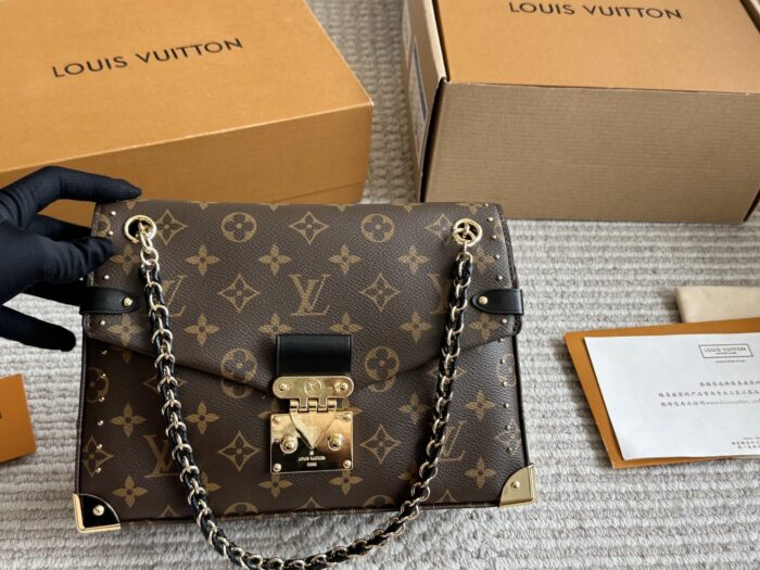 Louis Vuitton Trunkie Collection Monogram Messenger Bag - New Design - Image 5