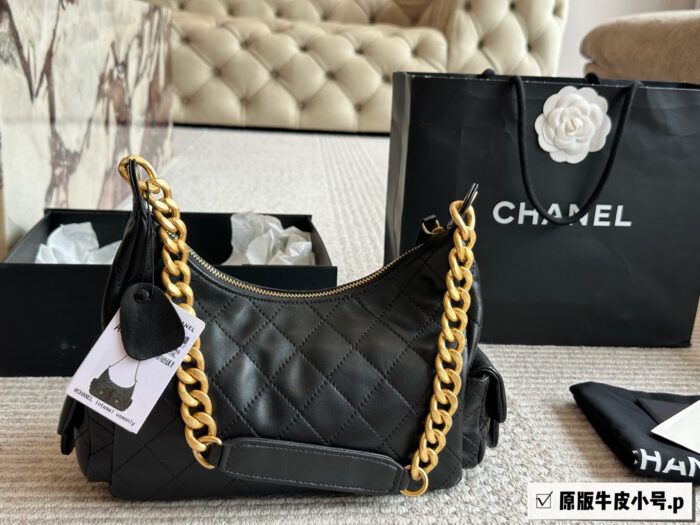 Chanel 25C Hobo Hippie Bag In Matcha Green Jennie'S Signature Soft Calfskin Large Capacity Shoulder/Crossbody/Underarm Bag - Image 5