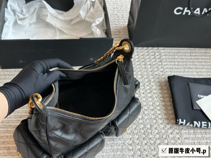 Chanel 25C Hobo Hippie Bag In Matcha Green Jennie'S Signature Soft Calfskin Large Capacity Shoulder/Crossbody/Underarm Bag - Image 8