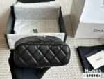 Chanel 25C Hobo Classic Chain Evening Bag/Lunchbox Bag Cowhide Leather With Adjustable Shoulder Strap - Image 6