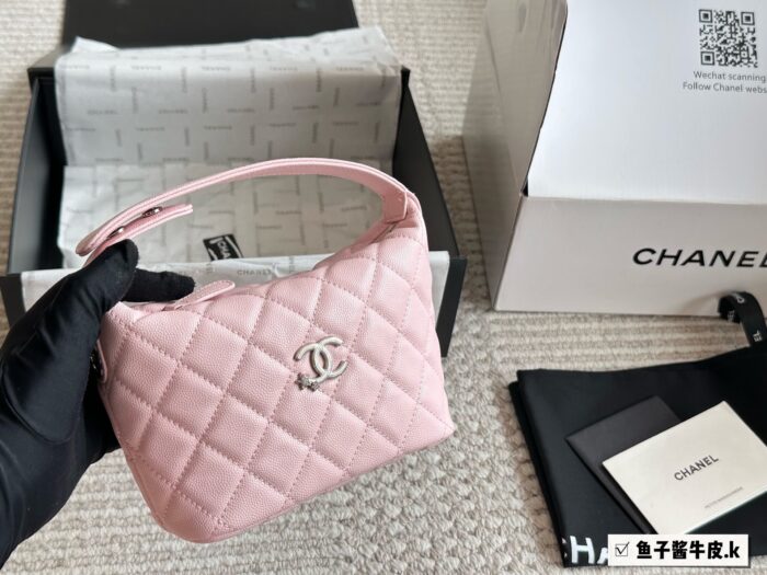 Chanel 25C Hobo Classic Chain Evening Bag/Lunchbox Bag Cowhide Leather With Adjustable Shoulder Strap - Image 12