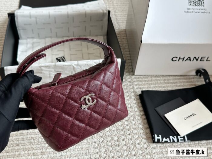 Chanel 25C Hobo Classic Chain Evening Bag/Lunchbox Bag Cowhide Leather With Adjustable Shoulder Strap - Image 13