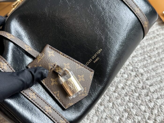 Louis Vuitton Lv Express Replica Edition Grained Calfskin Pm Small Shoulder/Crossbody Bag - Image 2