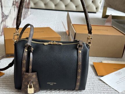 Louis Vuitton Lv Express Replica Grained Calfskin Pm Small Shoulder/Crossbody/Handbag
