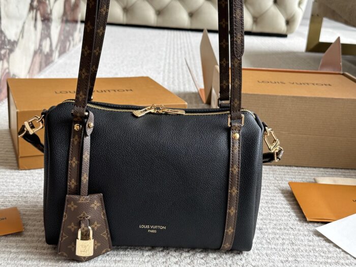 Louis Vuitton Lv Express Replica Grained Calfskin Pm Small Shoulder/Crossbody/Handbag - Image 4