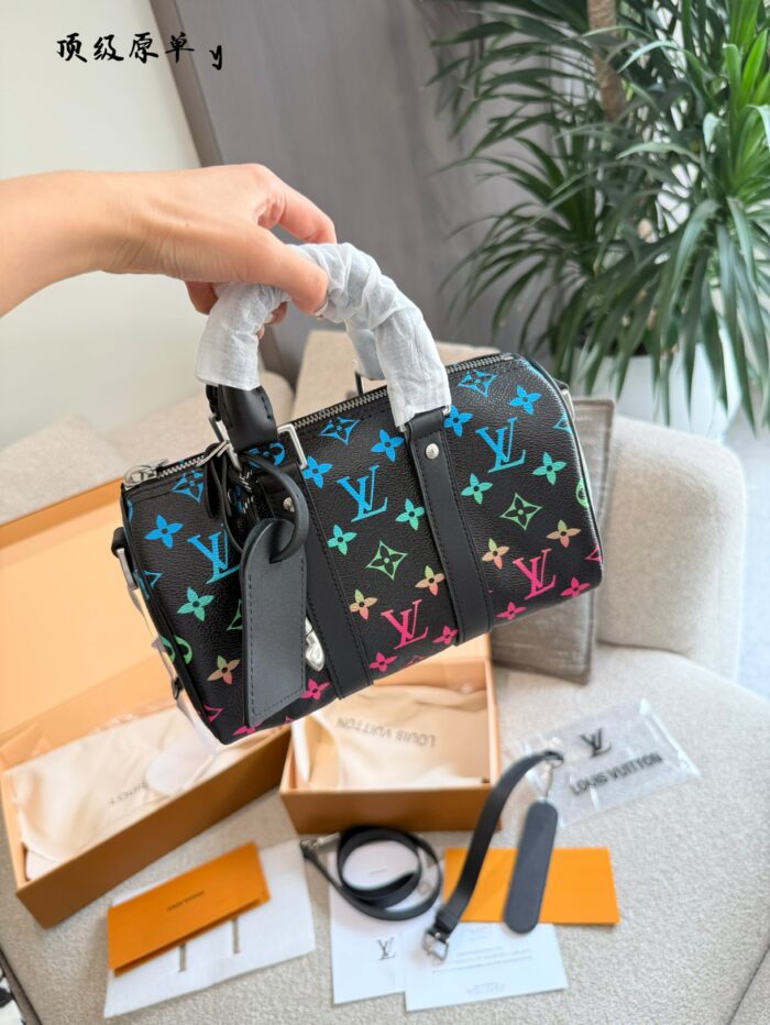 Louis Vuitton Keepall 25 Gradient Rainbow Monogram Bag Built-In Nfc Multiple Carrying Options Water-Resistant & Dirt-Resistant - Image 7