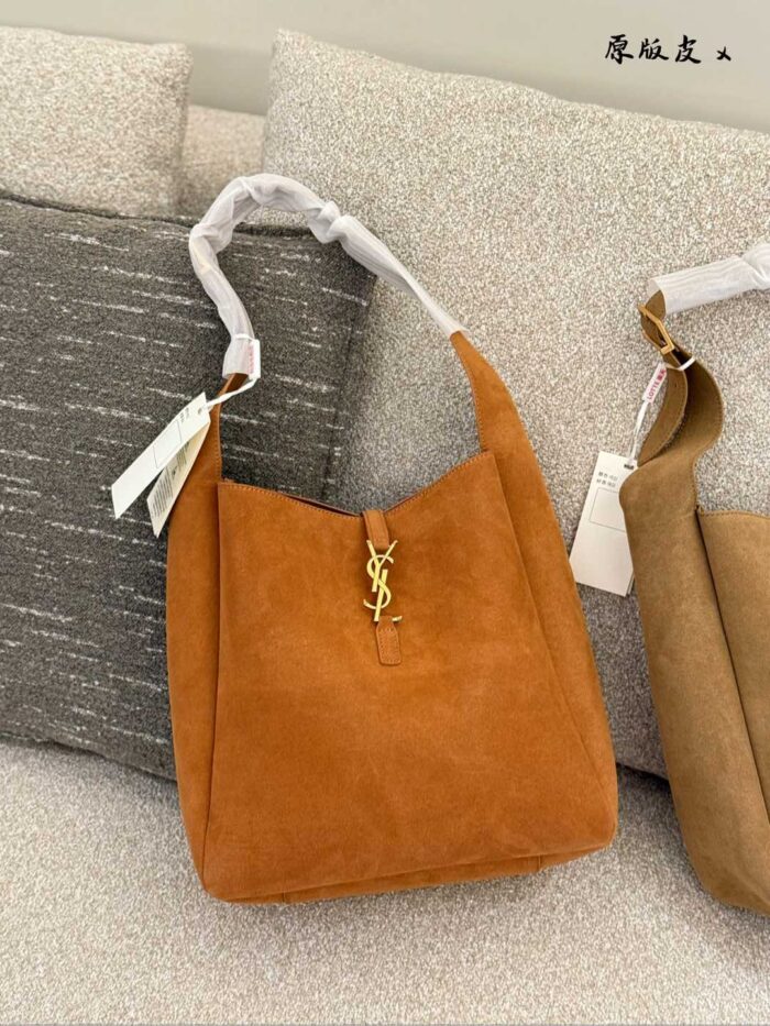 Yves Saint Laurent Le 5A7 Hobo Shoulder Bag Clean, Structured Silhouette Signature Clasp Classic Elegance Meets Contemporary Style - Image 3