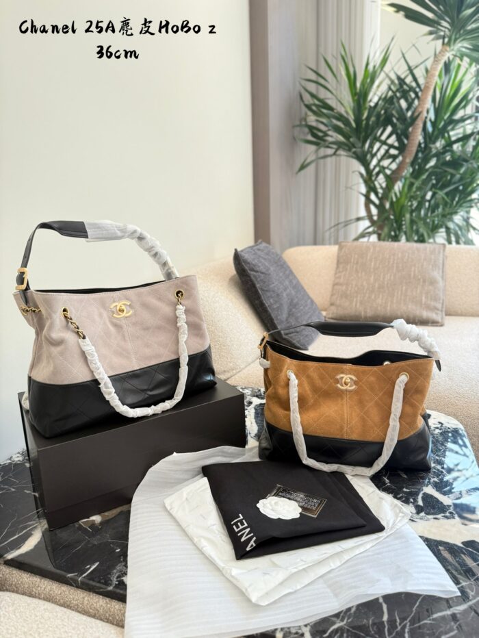 Chanel 25A Suede Hobo Shoulder Tote Bag Two-Tone Autumn/Winter King Of Bags - Image 1