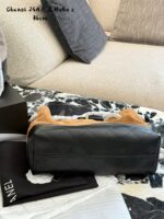 Chanel 25A Suede Hobo Shoulder Tote Bag Two-Tone Autumn/Winter King Of Bags - Image 7