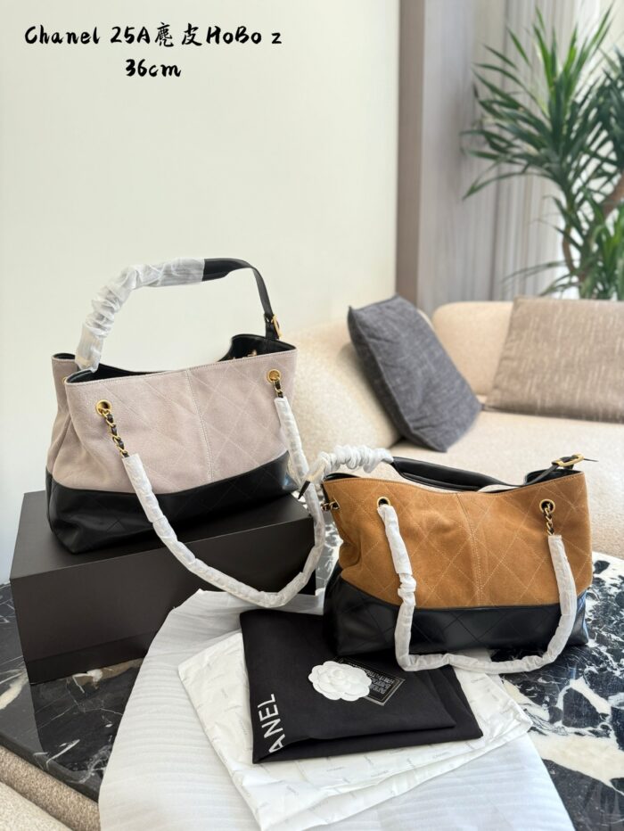 Chanel 25A Suede Hobo Shoulder Tote Bag Two-Tone Autumn/Winter King Of Bags - Image 9