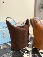 Loewe Loop Suede Bag Adjustable Shoulder Strap Dual-Carry Style Retro Aesthetic Generous Capacity - Image 3