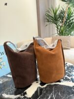 Loewe Loop Suede Bag Adjustable Shoulder Strap Dual-Carry Style Retro Aesthetic Generous Capacity - Image 7