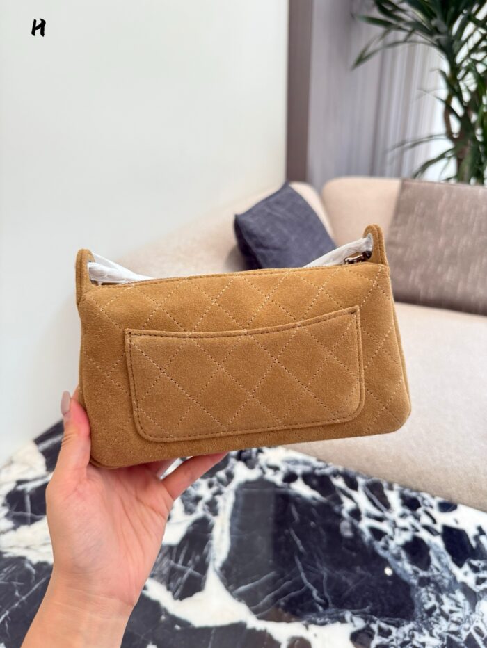 Chanel Genuine Suede Mahjong Bag With Star Logo Bento Bag - Image 4