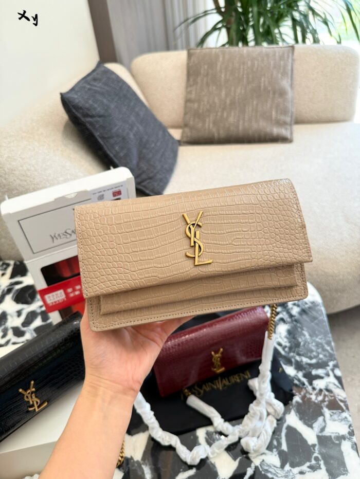 Yves Saint Laurent Sunset V Series Crocodile-Embossed Chain Bag With Mirror Included In Double Box - Image 3