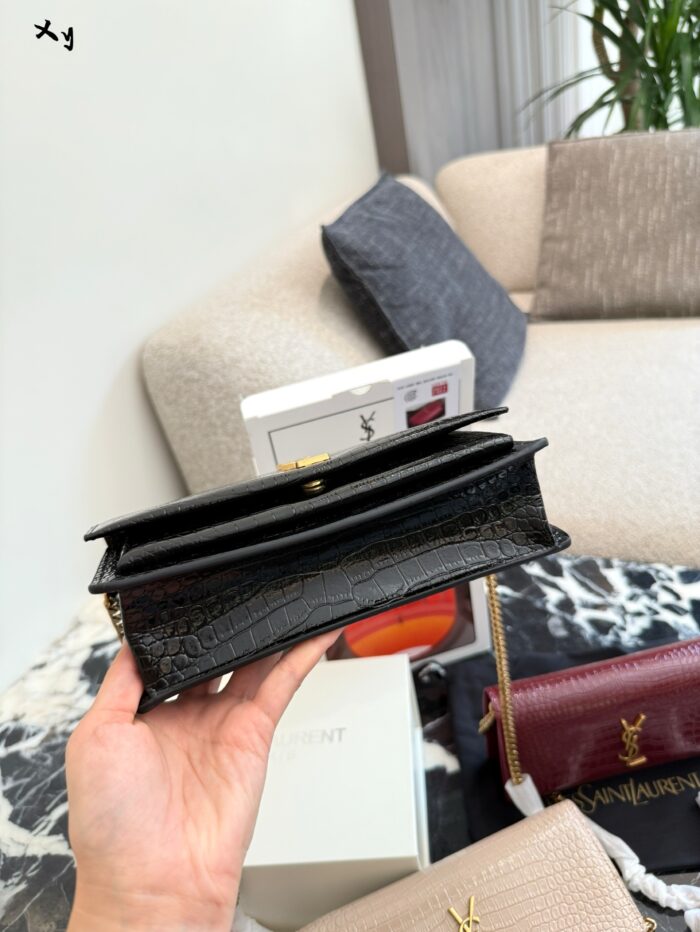 Yves Saint Laurent Sunset V Series Crocodile-Embossed Chain Bag With Mirror Included In Double Box - Image 6