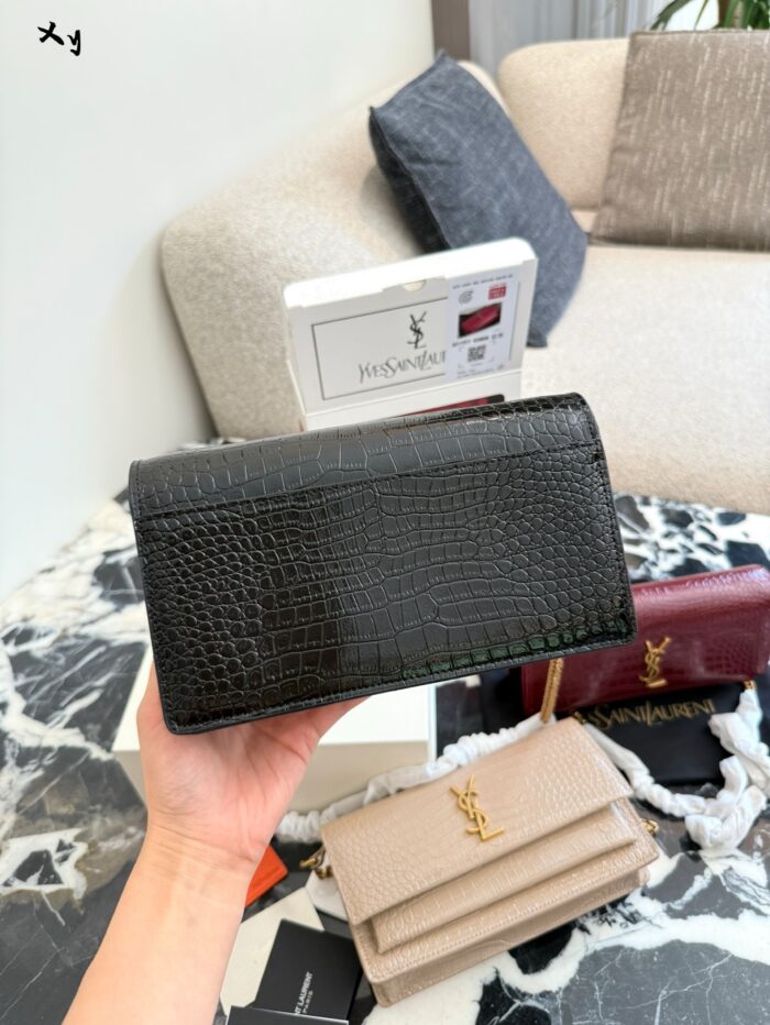 Yves Saint Laurent Sunset V Series Crocodile-Embossed Chain Bag With Mirror Included In Double Box - Image 8