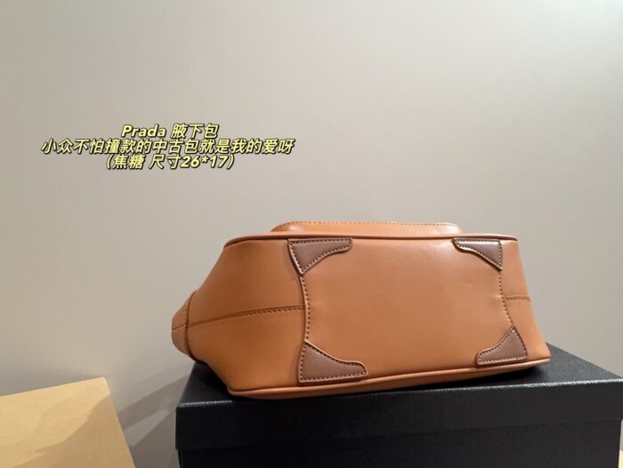 Prada Patchwork Leather Strap Vintage Underarm Bag Niche And Unlikely To Clash With Others - Image 7