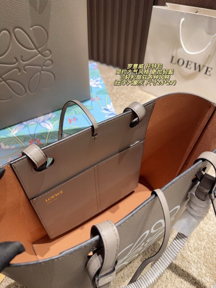 Loewe Tote Bag Minimalist And Sophisticated Lightweight Versatile Styling - Image 9