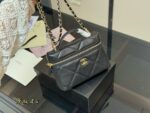 Chanel Hobo Bag (Wanderlust Bag) – Lightweight, Spacious, Exquisite, Practical, Versatile Handbag - Image 2