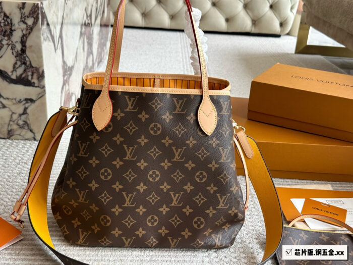 Louis Vuitton Neverfull Medium Monogram Tote With Convertible Design, Includes Wide Shoulder Strap For Crossbody Wear – Spacious And Practical Shopping Tote - Image 2