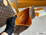 Louis Vuitton Neverfull Medium Monogram Tote With Convertible Design, Includes Wide Shoulder Strap For Crossbody Wear – Spacious And Practical Shopping Tote - Image 7