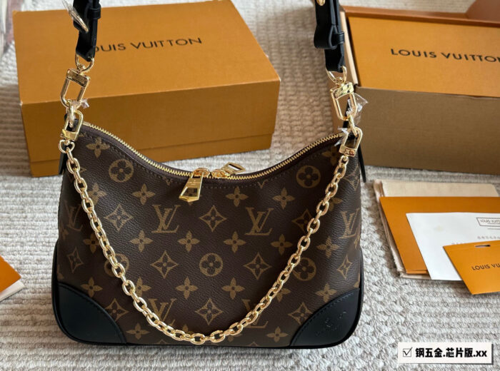 Louis Vuitton Monogram Horn Bag Chip Edition Vintage Crossbody Shoulder Bag - Image 11