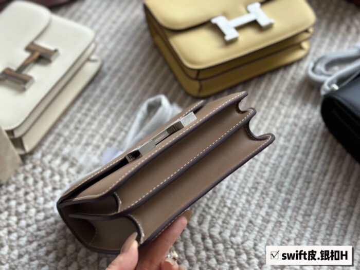 Hermès Kang Kang Bag (Stewardess Bag) Swift Calf Leather With Silver Buckle Authentic Hand-Stitched Complete Original Logo - Image 6