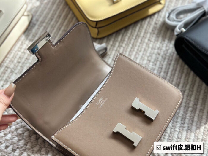 Hermès Kang Kang Bag (Stewardess Bag) Swift Calf Leather With Silver Buckle Authentic Hand-Stitched Complete Original Logo - Image 7