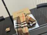 Burberry Classic Large Check Wool & Silk Scarf - Soft Texture - Suitable For Gentlemen - Image 7