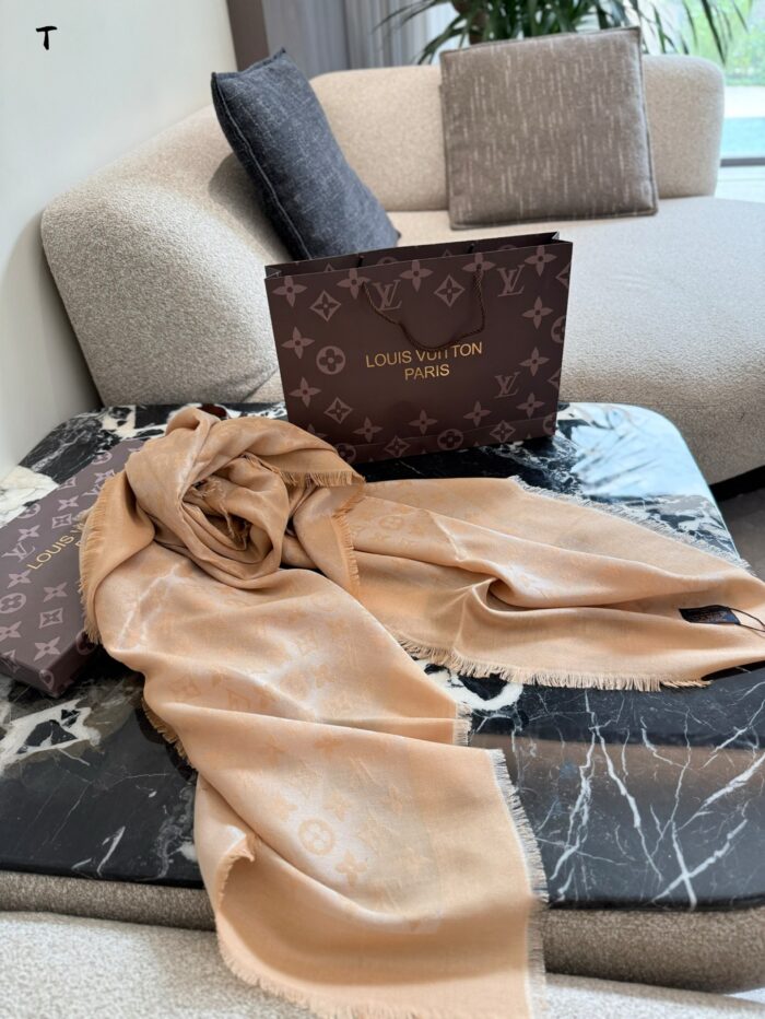 Louis Vuitton Classic Monogram Silk-Wool Shawl - Image 7