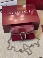 Gucci Supermini Dionysus Patent Calfskin Double Tiger Head Silver Buckle Suede Lining Fits Plus-Sized Phones - Image 2