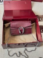 Gucci Supermini Dionysus Patent Calfskin Double Tiger Head Silver Buckle Suede Lining Fits Plus-Sized Phones - Image 3