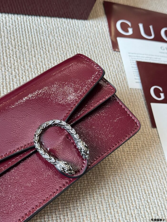 Gucci Supermini Dionysus Patent Calfskin Double Tiger Head Silver Buckle Suede Lining Fits Plus-Sized Phones - Image 5