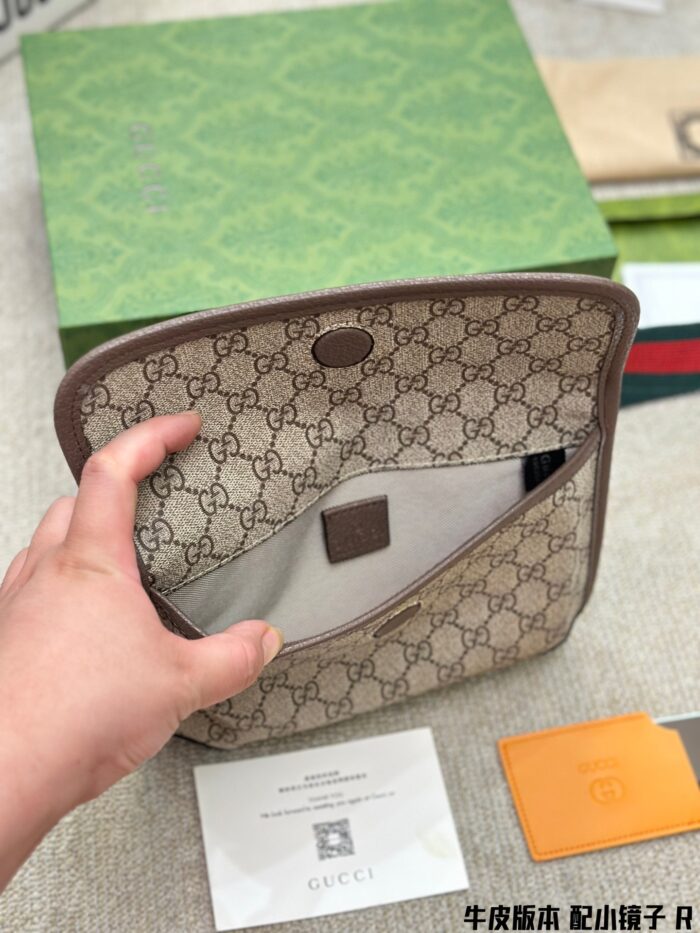 Gucci'S Latest Tiger-Head Waist Bag And Chest Bag Collection. Replica Cowhide With Small Mirror. Vintage-Inspired, Exquisite Hardware. - Image 8