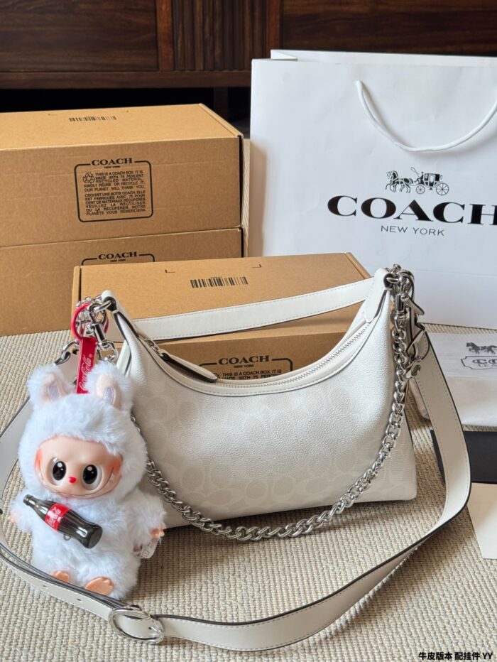Coach Juliet Hobo Shoulder Bag Black Oil-Waxed Leather Full Zip Closure Retro Sweet-Edgy Aesthetic With Charm - Image 13