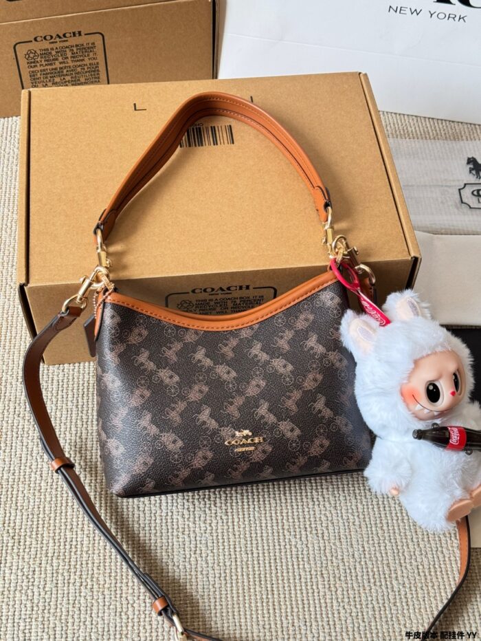 Coach Laurel 19 Mini Wander Bag - New Everyday Crossbody Style - Image 2