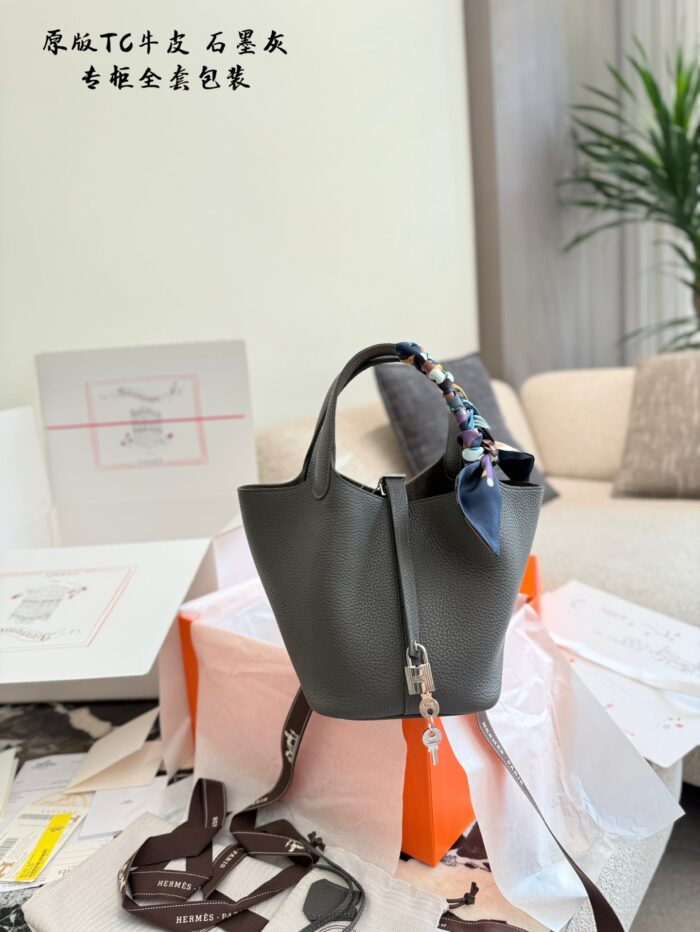 Hermès Shopping Basket Premium Tc Leather Upgrade Edition Complete Packaging Edge Oil Coating With Subtle Granular Texture Exquisitely Engraved Lock Head - Image 2