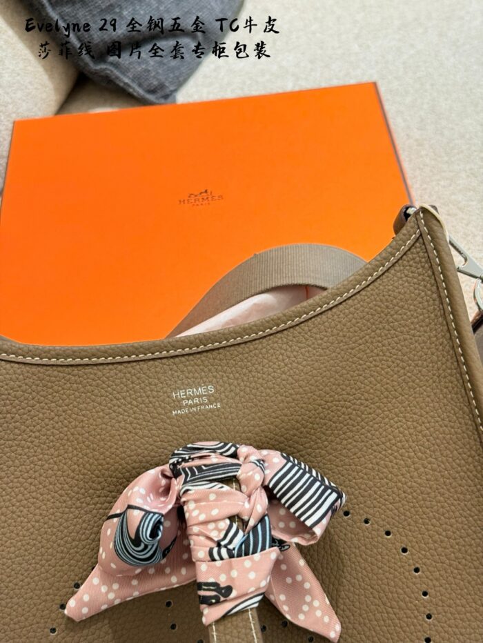 Hermès Evelyne 29 Large Capacity Casual Versatile Full Steel Hardware Tc Calfskin Bag - Image 5