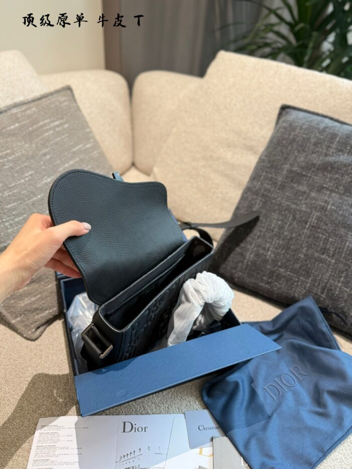 Dior Men'S New Full-Leather Messenger Crossbody Bag Original Hardware Complete Packaging - Image 8