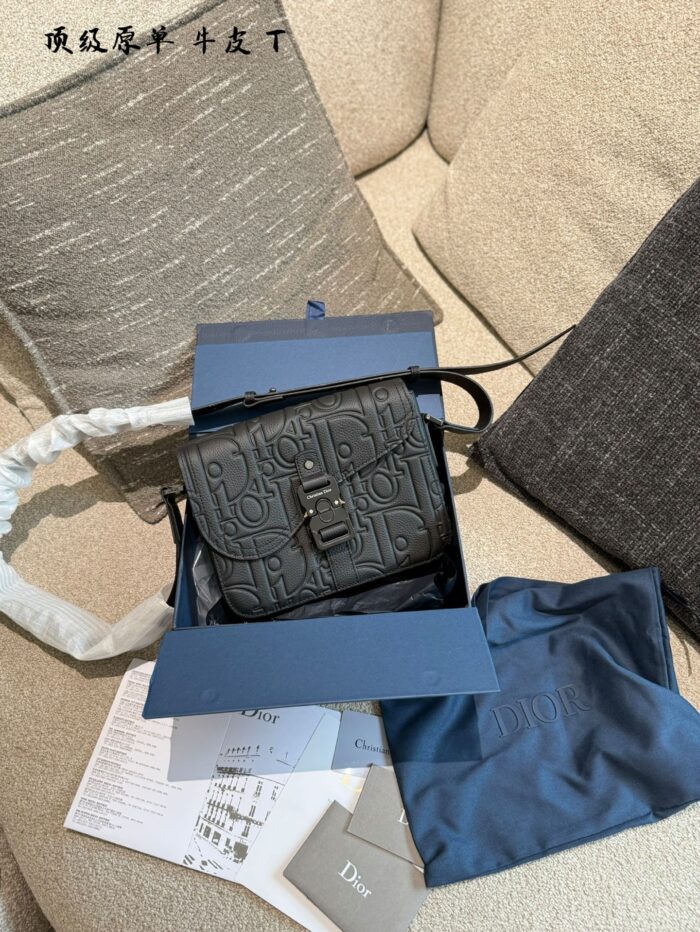 Dior Men'S New Full-Leather Messenger Crossbody Bag Original Hardware Complete Packaging - Image 9