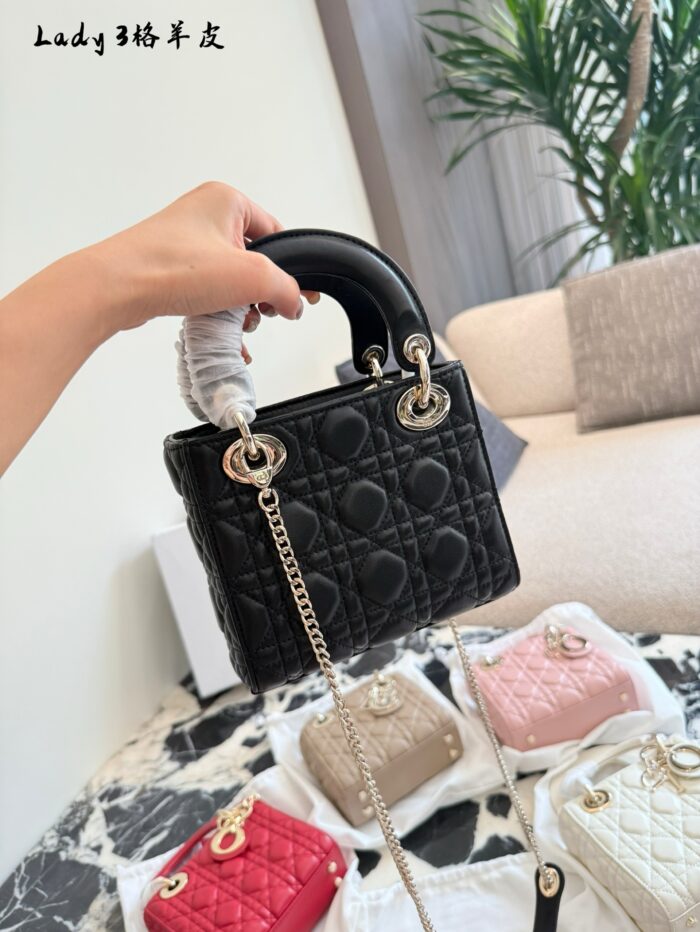 Dior Lady Dior Three-Compartment Handbag Small Leather Texture Dior Monogram Pendant Versatile For Multiple Occasions - Image 5