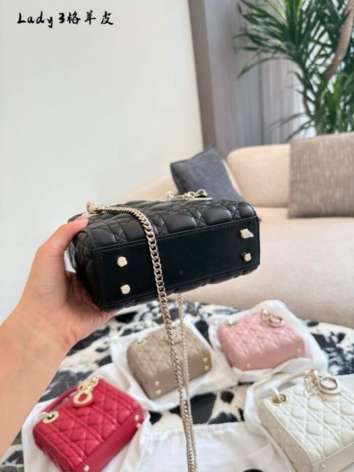 Dior Lady Dior Three-Compartment Handbag Small Leather Texture Dior Monogram Pendant Versatile For Multiple Occasions - Image 7