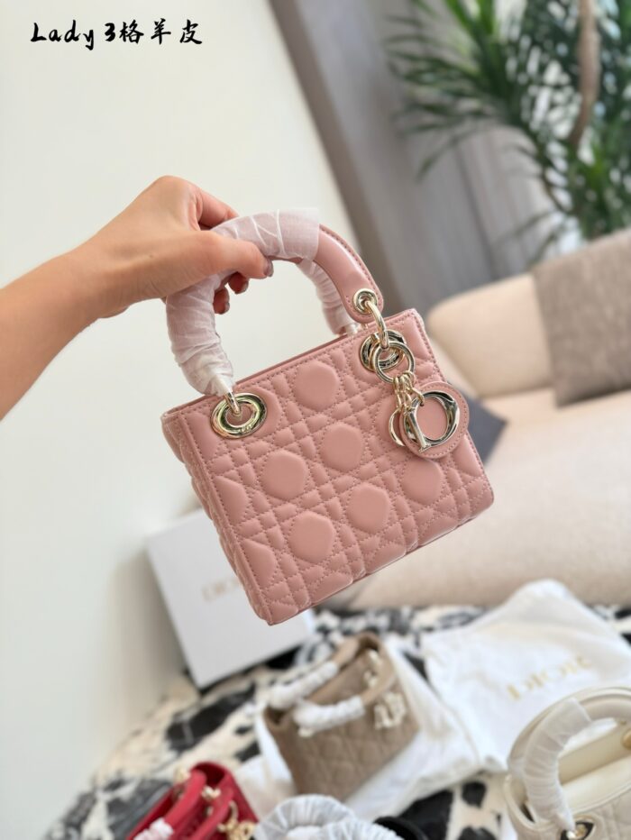 Dior Lady Dior Three-Compartment Handbag Small Leather Texture Dior Monogram Pendant Versatile For Multiple Occasions - Image 18